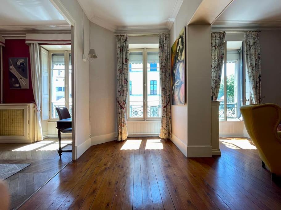 Le Balcon De Gambetta ※ Apartment Carcassonne Ngoại thất bức ảnh